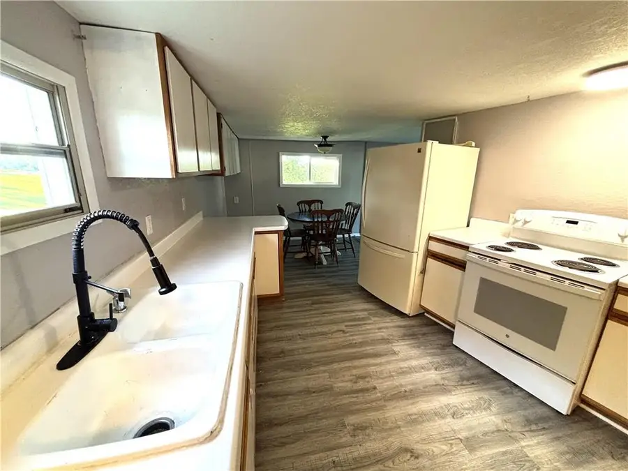 8288 Lee Road, Atchison, KS 66002 - #2