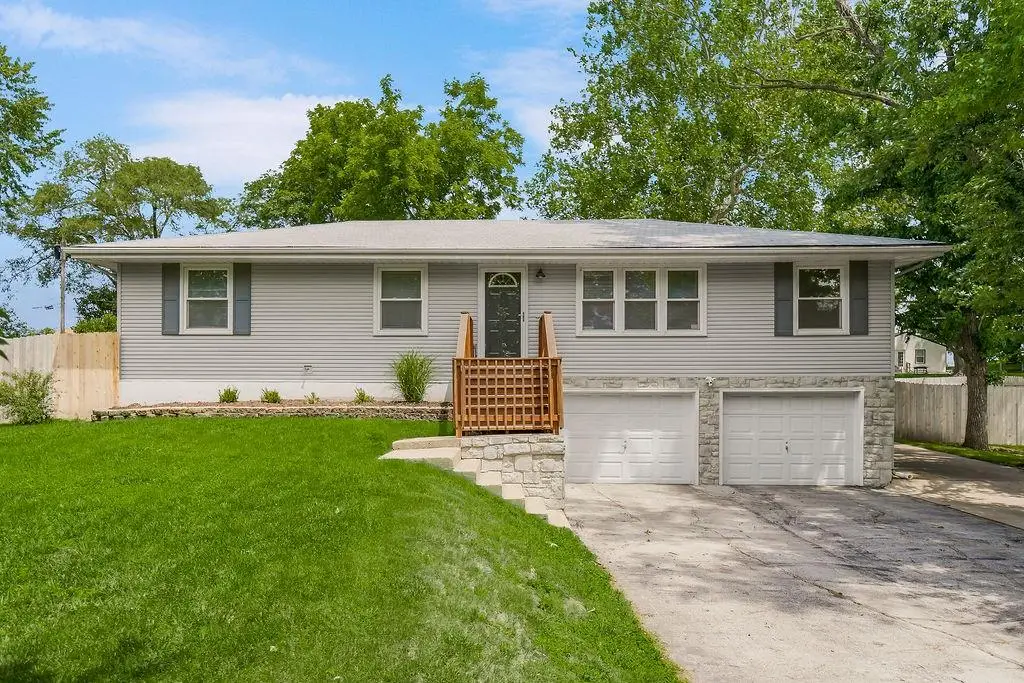 9232 Minnesota Avenue, Kansas City, KS 66112 - #1