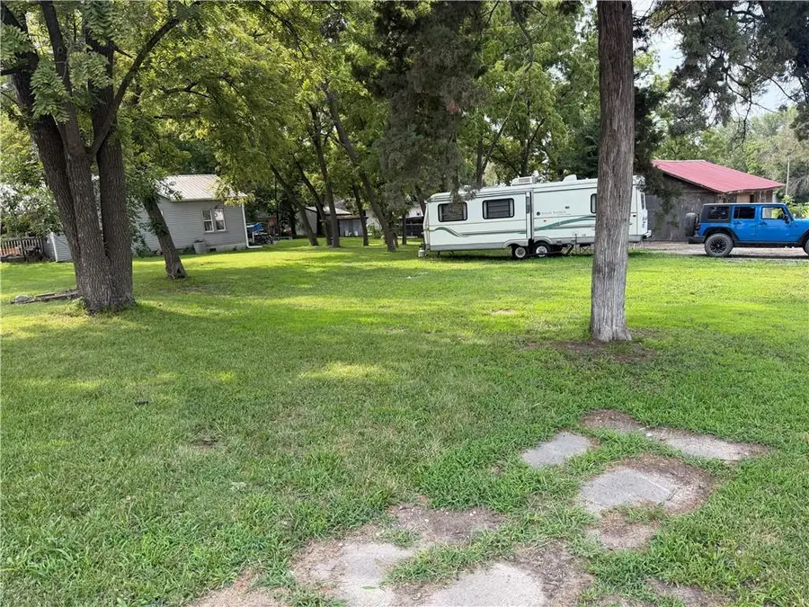 108 S Allen Lane, Jamesport, MO 64648 - #2