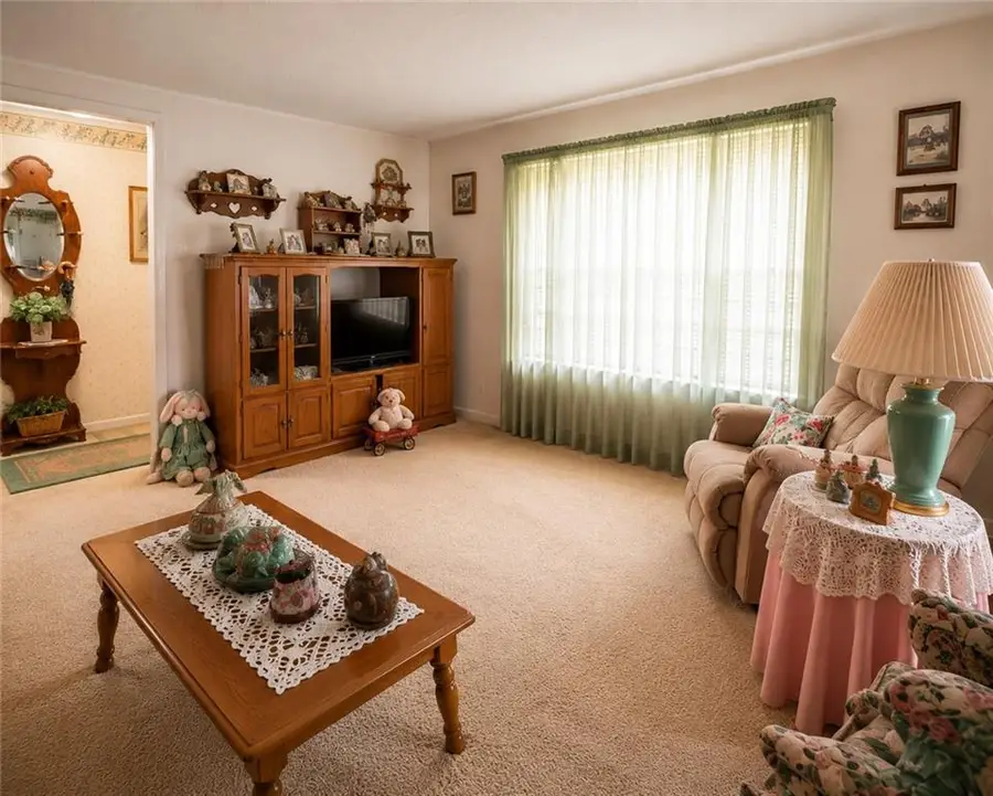 732 Santa Fe Street, Leavenworth, KS 66048 - #3