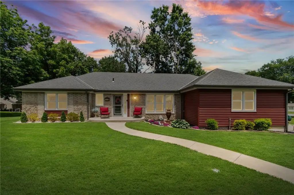 12108 Oak Ridge Road, Independence, MO 64052 - #1