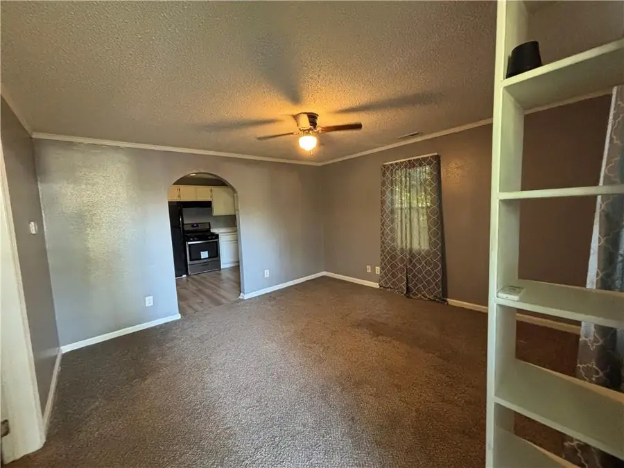 402 Benton Street, Richmond, MO 64085 - #2