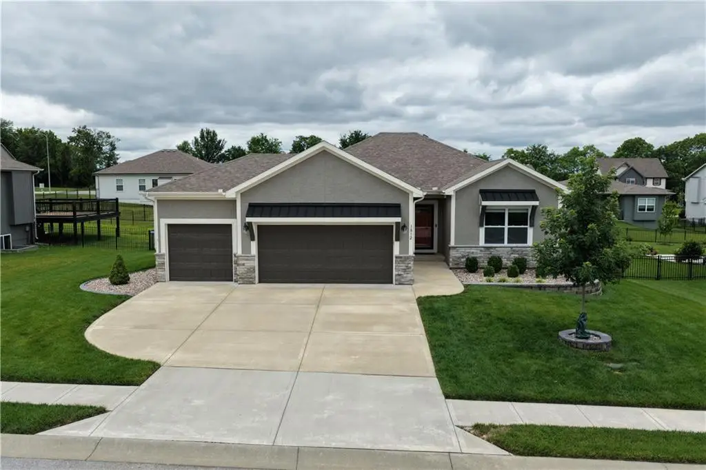1812 Winchester Drive, Pleasant Hill, MO 64080 - #1