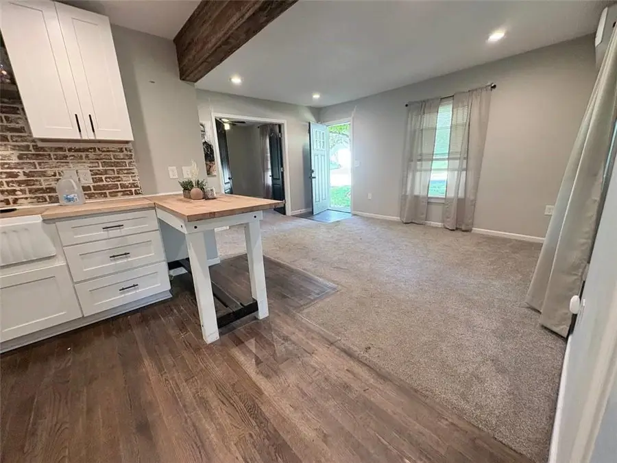 807 4th Street, Osawatomie, KS 66064 - #2