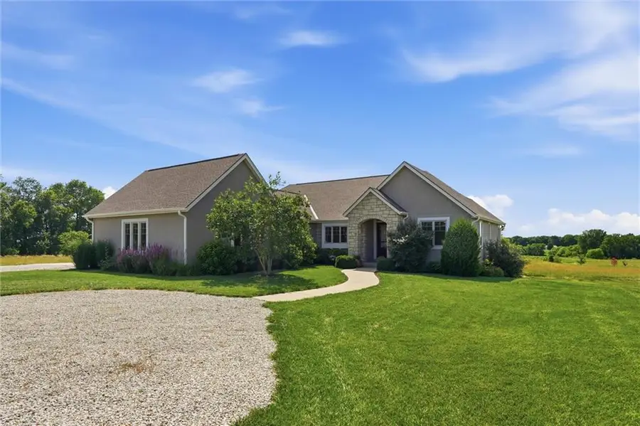 21618 S State Route 291 Highway, Harrisonville, MO 64701 - #2