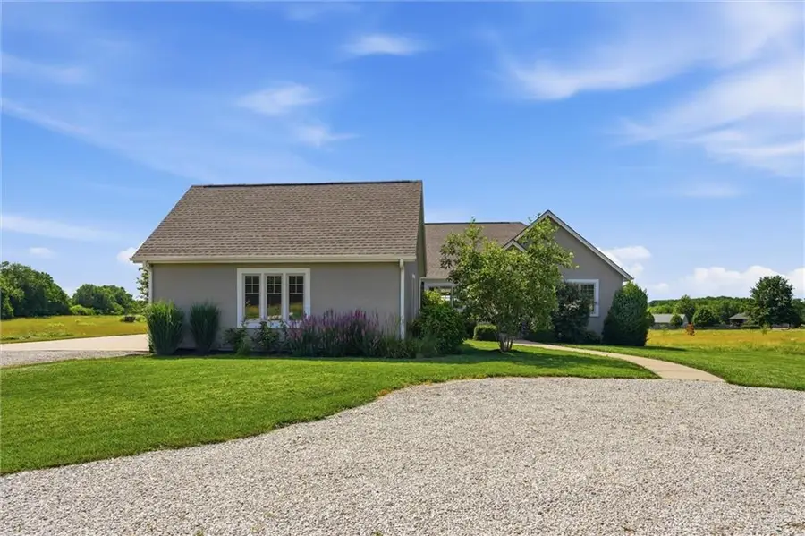 21618 S State Route 291 Highway, Harrisonville, MO 64701 - #3