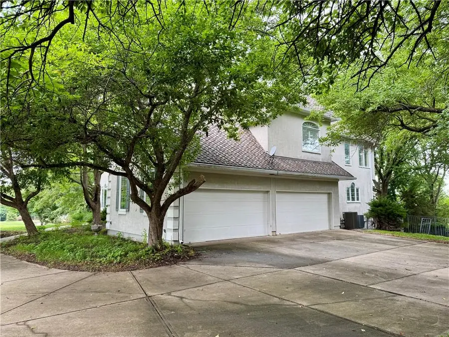 26450 W 106th Terrace, Olathe, KS 66061 - #3