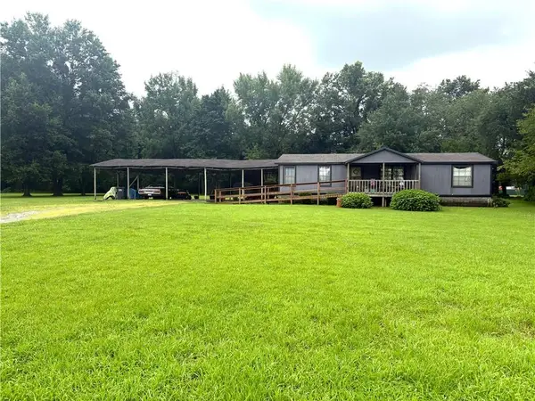 1717 W 4th Street, Pittsburg, KS 66762