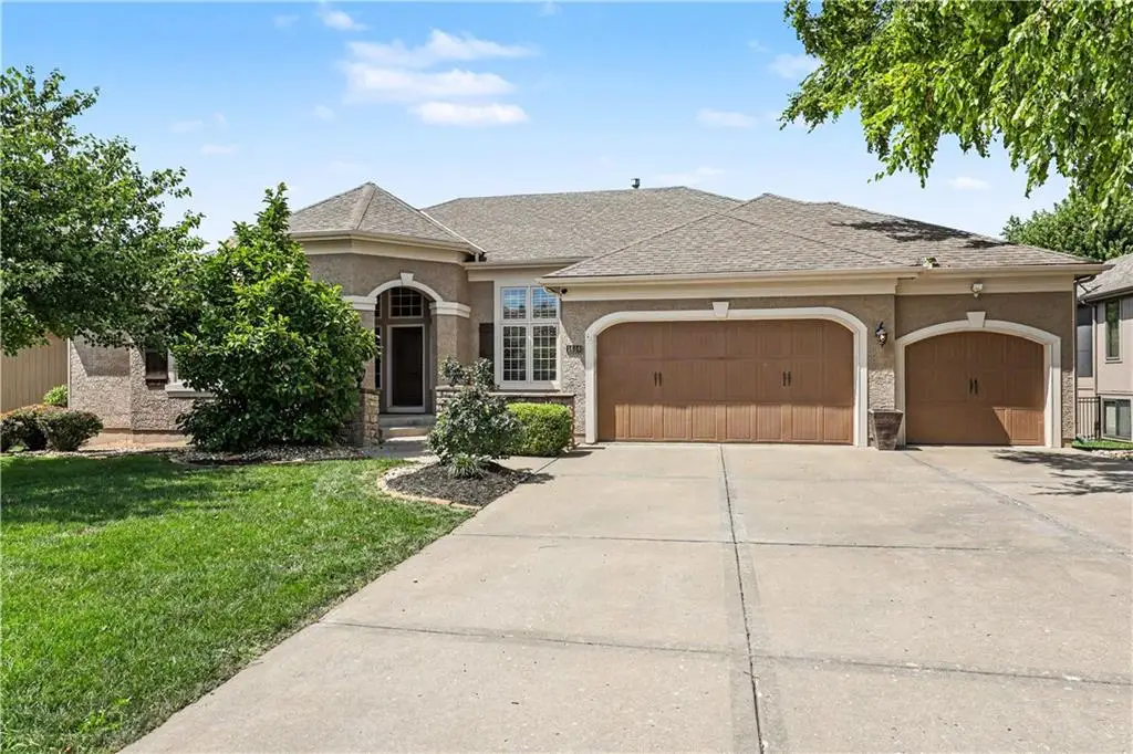 1616 NE Daltons Ridge Drive, Lees Summit, MO 64064 - #1