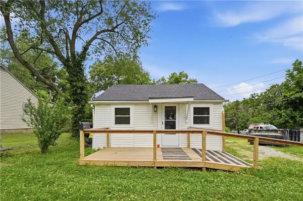 1100 S Savage Street, Independence, MO 64050