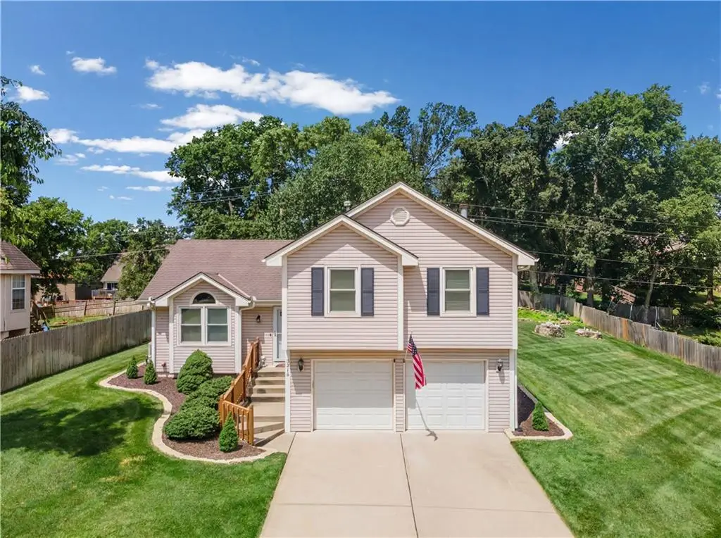 3212 Bryn Mawr Drive, Independence, MO 64057 - #1