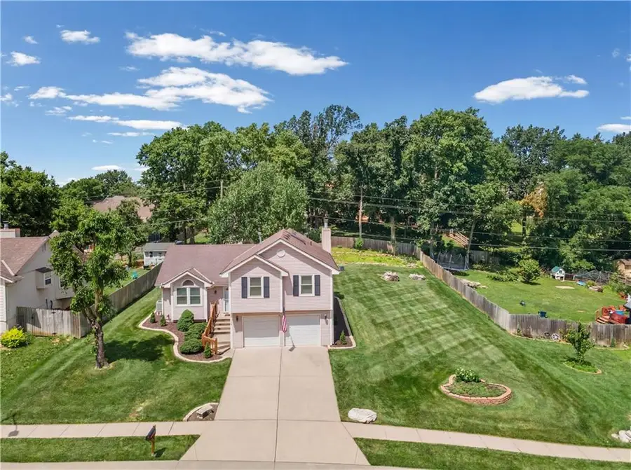 3212 Bryn Mawr Drive, Independence, MO 64057 - #3