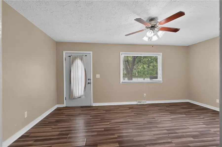 14900 Bellaire Avenue, Grandview, MO 64030 - #3