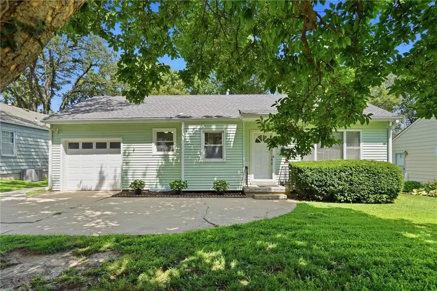 5427 Briar Street, Roeland Park, KS 66205 - #3