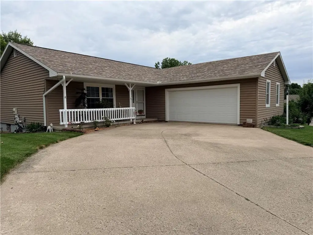 804 Birchwood Circle, Maryville, MO 64468 - #1