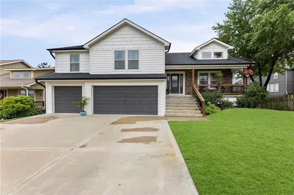 21431 W 47th Terrace, Shawnee, KS 66218