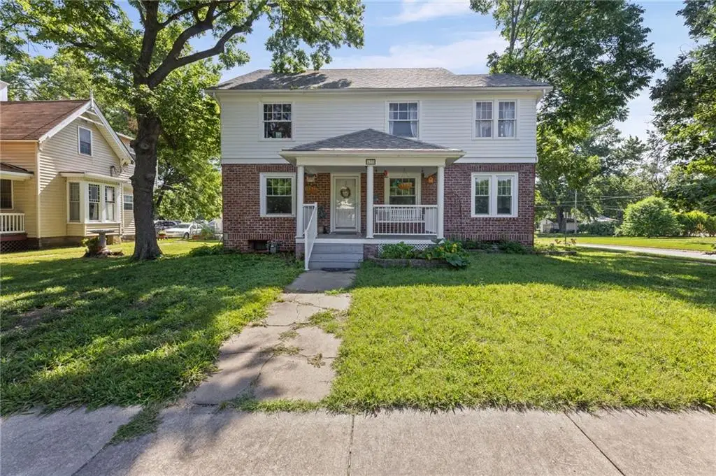 633 S Cedar Street, Ottawa, KS 66067 - #1