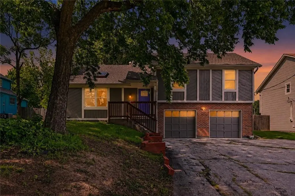 9812 W 51st Street, Merriam, KS 66203 - #1