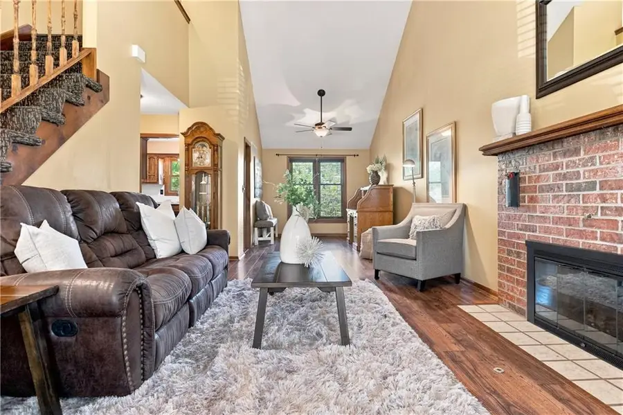 8406 N Crawford Avenue, Kansas City, MO 64153 - #2