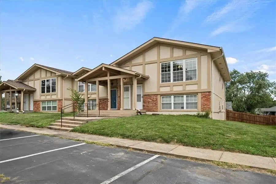 1434 NW 64th Terrace, Kansas City, MO 64118 - #2
