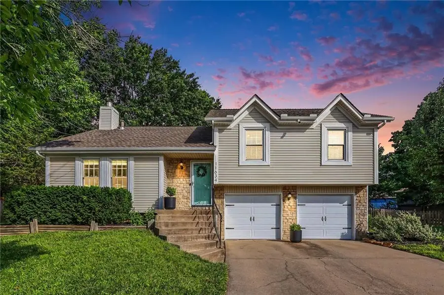 11634 Earnshaw Street, Overland Park, KS 66210 - #3