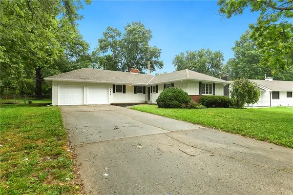 10404 E 81st Terrace, Raytown, MO 64138