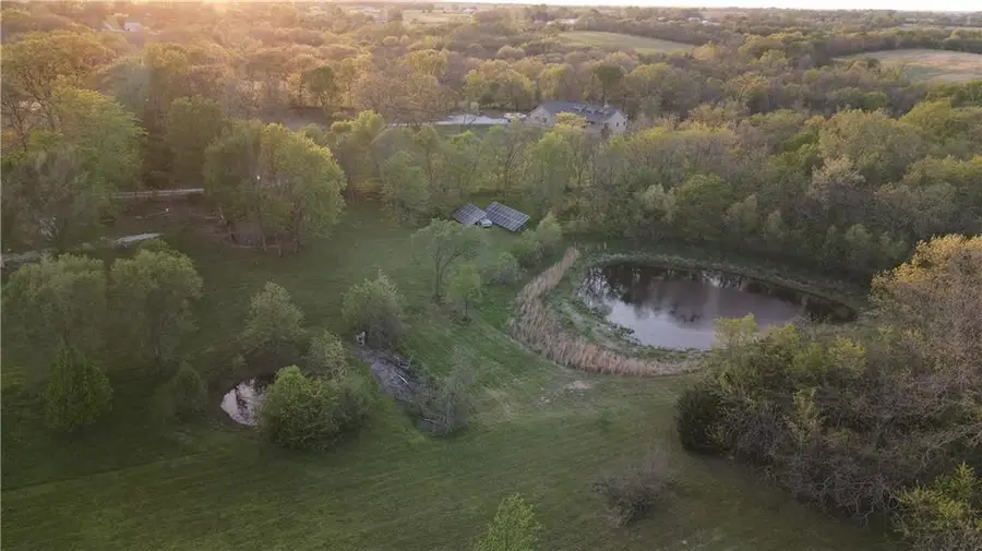 14298 Leavenworth Road, Basehor, KS 66007 - #3