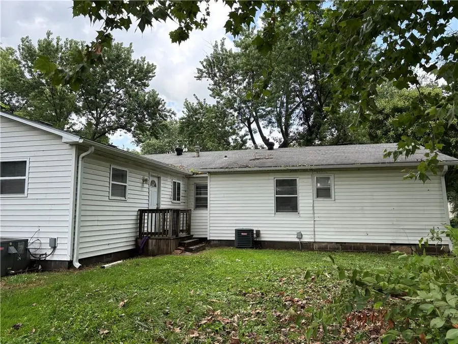 2012 S Locust Street, Pittsburg, KS 66762 - #2