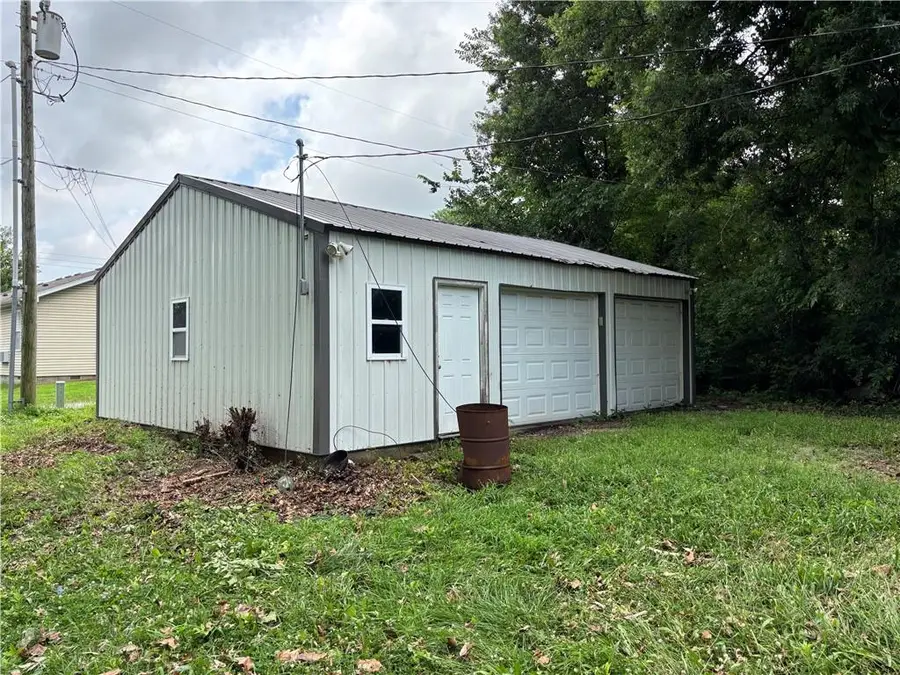 2012 S Locust Street, Pittsburg, KS 66762 - #3