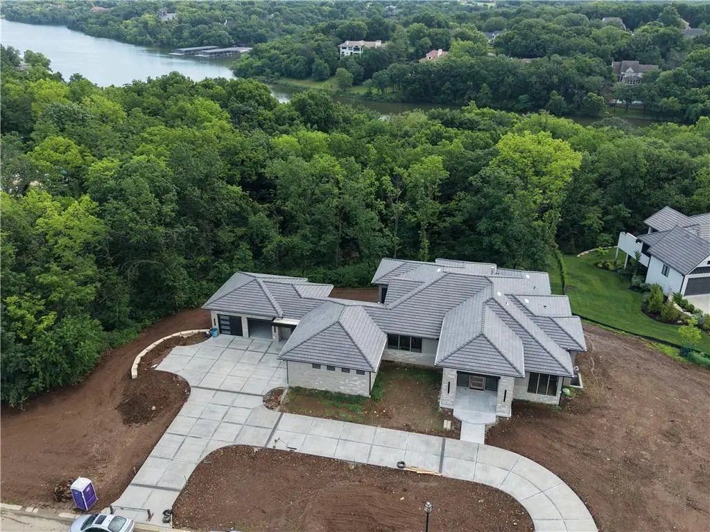 17019 Wallace Way, Loch Lloyd, MO 64012 - #1