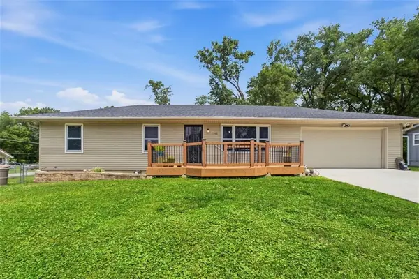 7368 Yecker Avenue, Kansas City, KS 66109