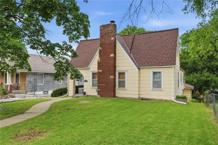 3418 Everett Avenue, Kansas City, KS 66102 - #2