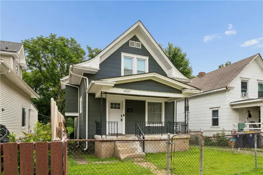 3425 Park Avenue, Kansas City, MO 64109 - #2