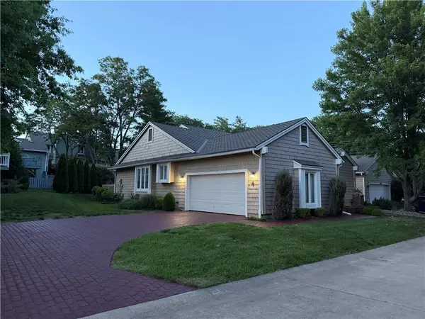 4 W 127th Street, Kansas City, MO 64145