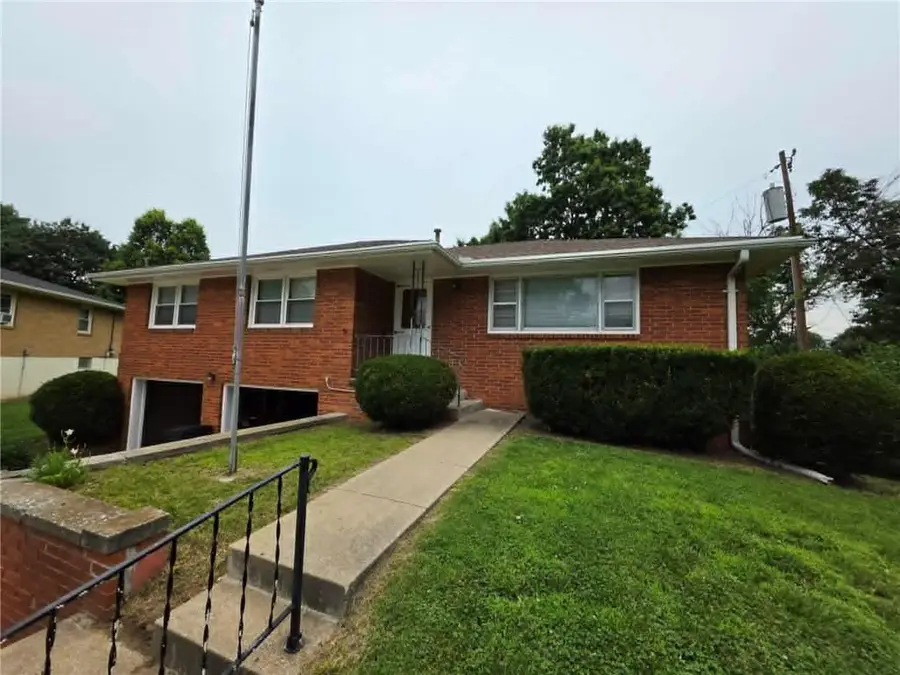 62 Jaguar Circle, Saint Joseph, MO 64506 - #2
