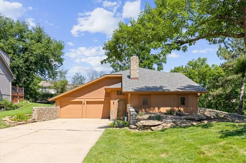 5717 Hauser Street, Shawnee, KS 66216 - #1