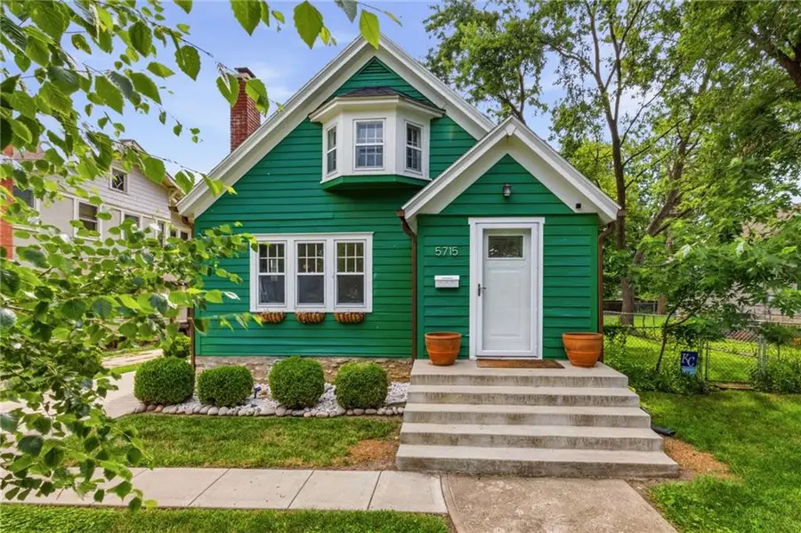 5715 Virginia Avenue, Kansas City, MO 64110 - #2