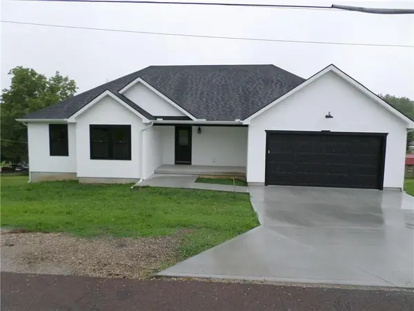 210 S Park Street, Troy, KS 66087