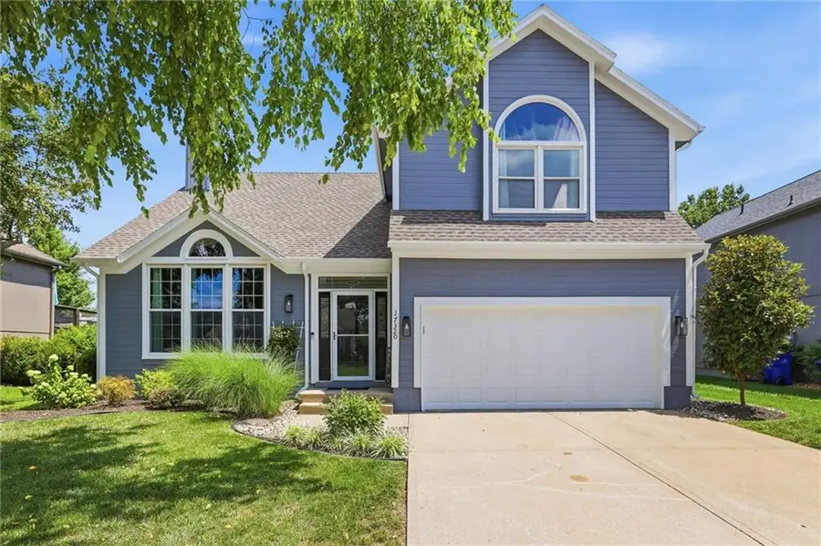 17320 W 156th Terrace, Olathe, KS 66062 - #2