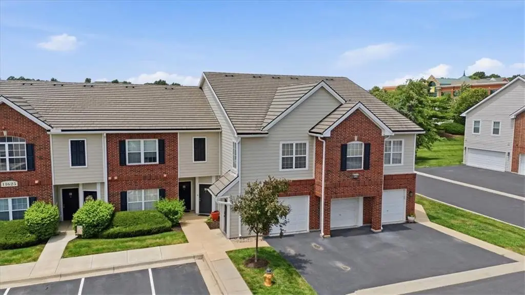 11625 Tomahawk Creek Parkway #L, Leawood, KS 66211 - #1