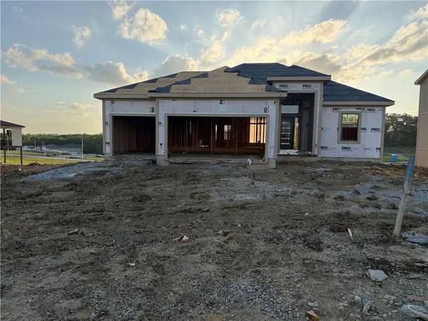 8304 NW 90th Street, Kansas City, MO 64153