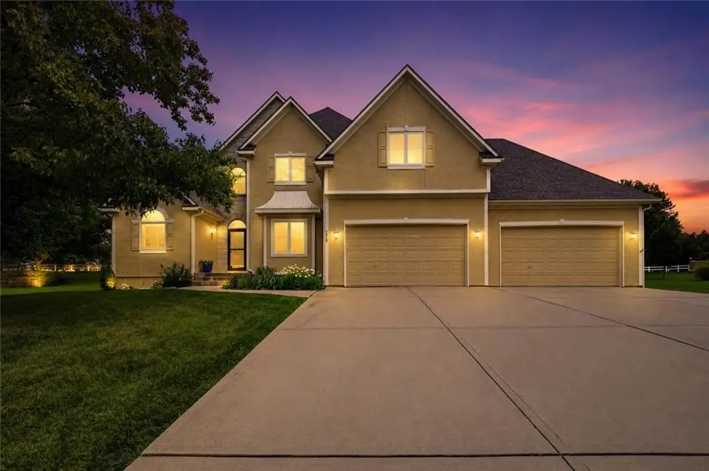 1019 SW Coachlight Court, Lees Summit, MO 64081 - #1