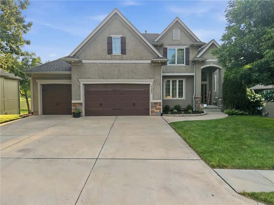 1502 Cross Creek Drive, Raymore, MO 64083 - #2