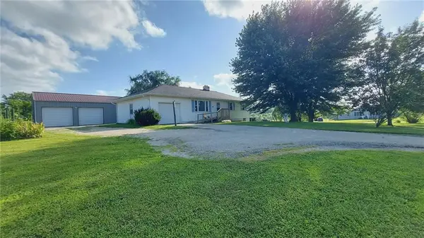 1401 S Prospecct Street, Gallatin, MO 64640