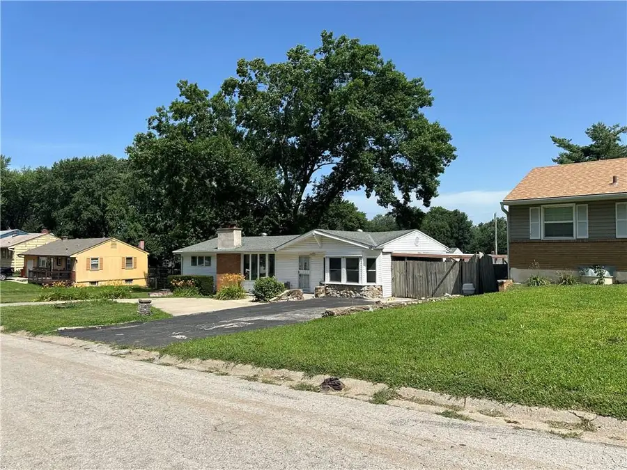10520 E 28th Terrace S, Independence, MO 64052 - #3