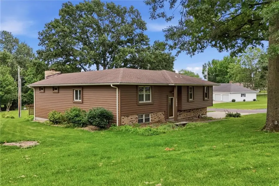 1003 N Garner Street, Richmond, MO 64085 - #2