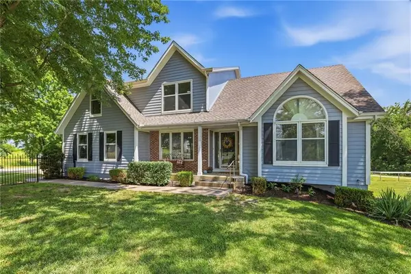 24355 Jingo Road, Bucyrus, KS 66013