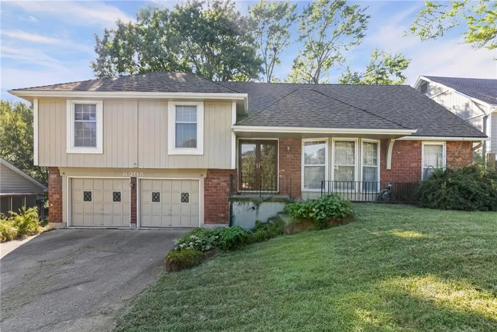 8208 Caenen Lake Road, Lenexa, KS 66215 - #1
