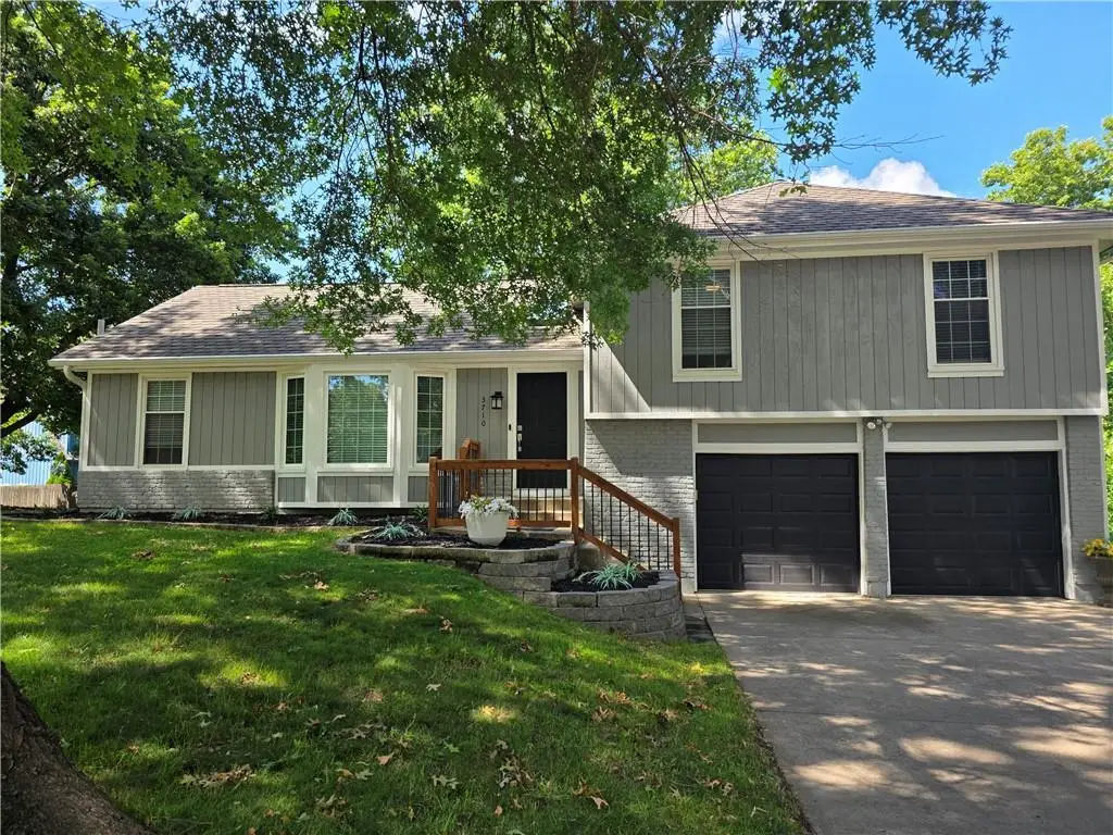 3710 Beechwood Drive, Lees Summit, MO 64064 - #1