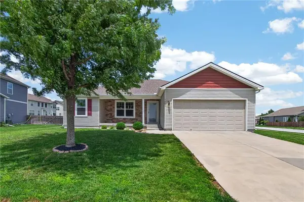 1200 SW Cornwall Road, Raymore, MO 64083